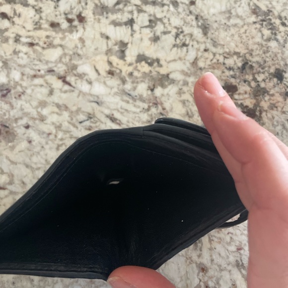 Gucci wallet - Picture 3 of 3